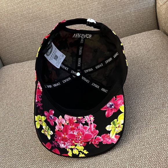 Versace unisex logo monogram Orchid-Print Baseball Hat cap NEW - Picture 8 of 10